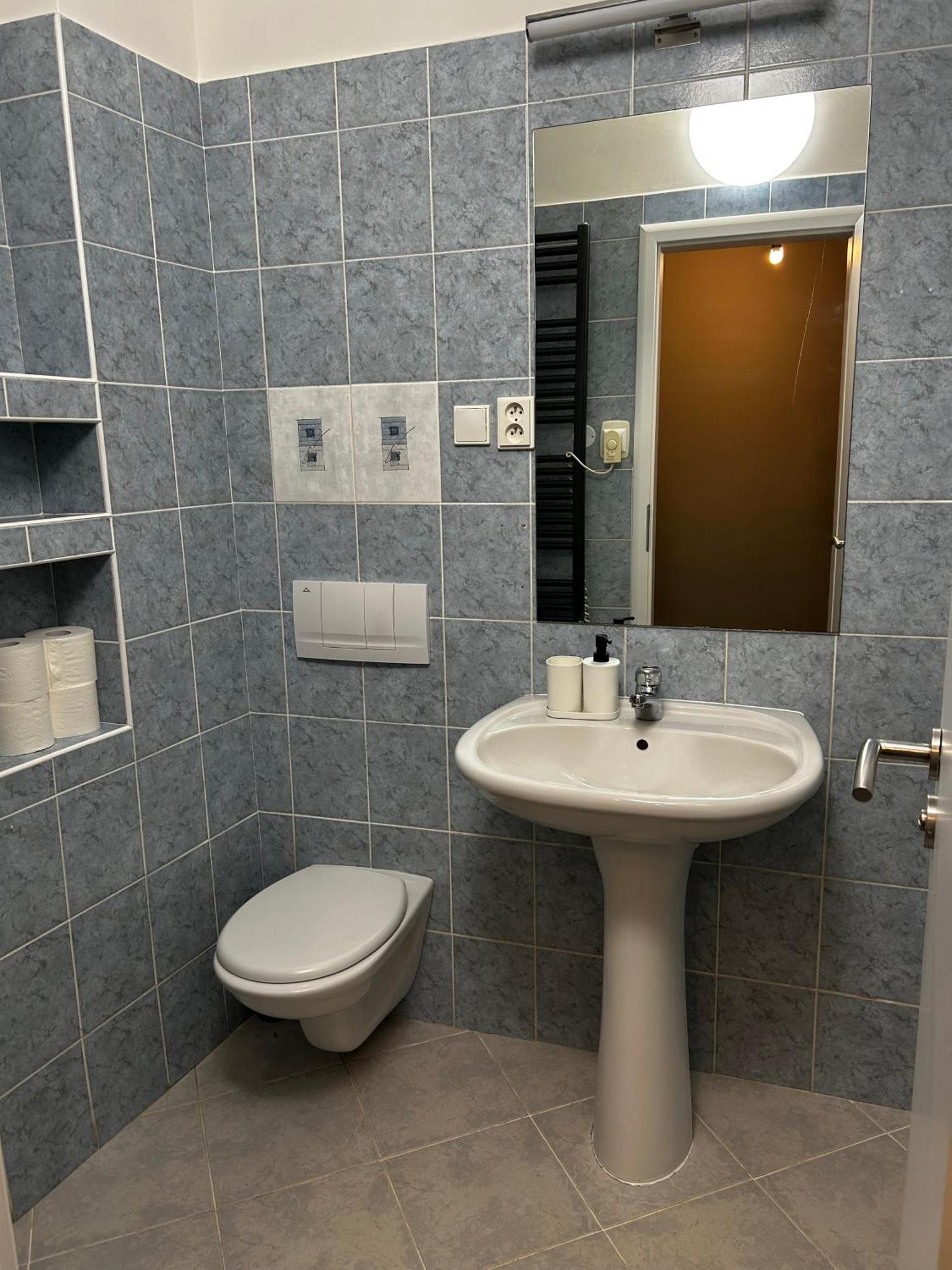 Apartments In The Heart Of Прага Экстерьер фото